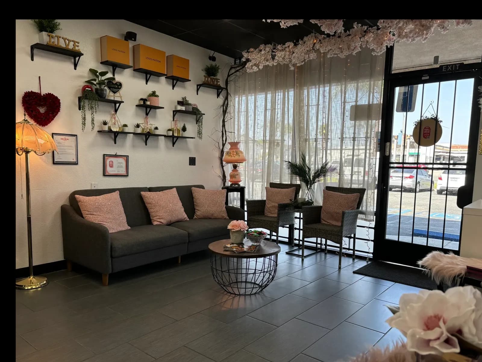 Trendy Nails & Spa