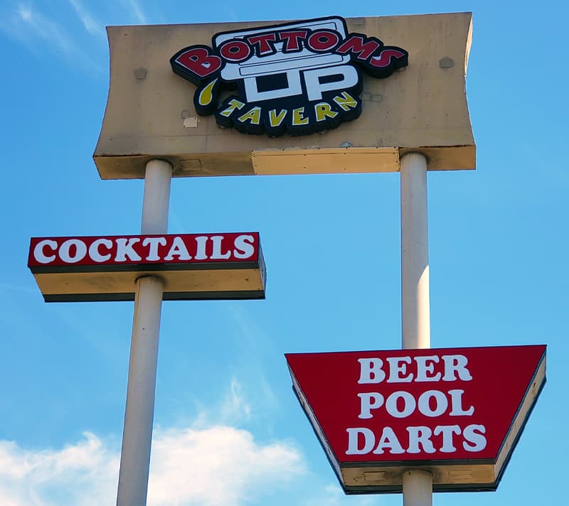 Bottoms Up Tavern