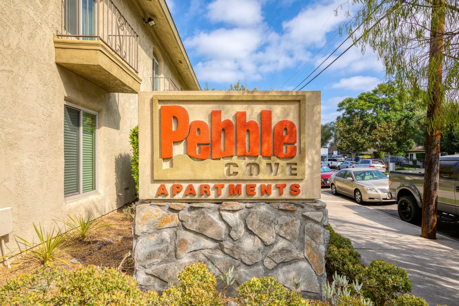 Pebble Cove Apartments
