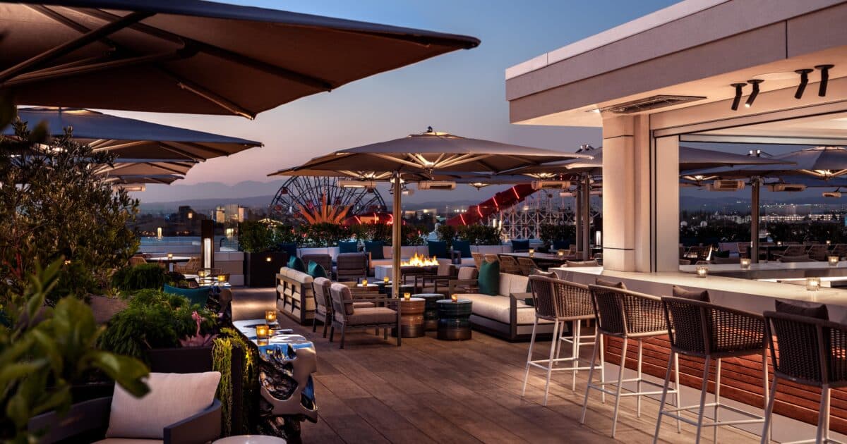 Rise Rooftop Lounge