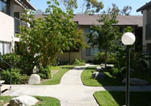 Harbor Cliff Apartments