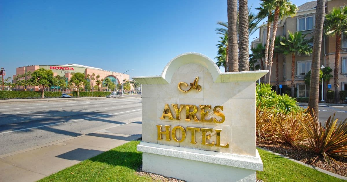 Ayres Hotel