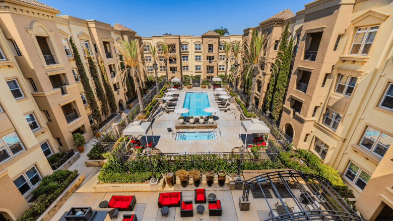Chapman University-chapman Court