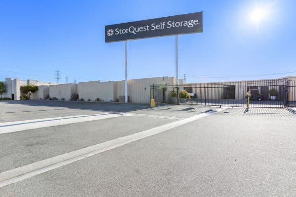 Storquest-anaheim/Sunkist